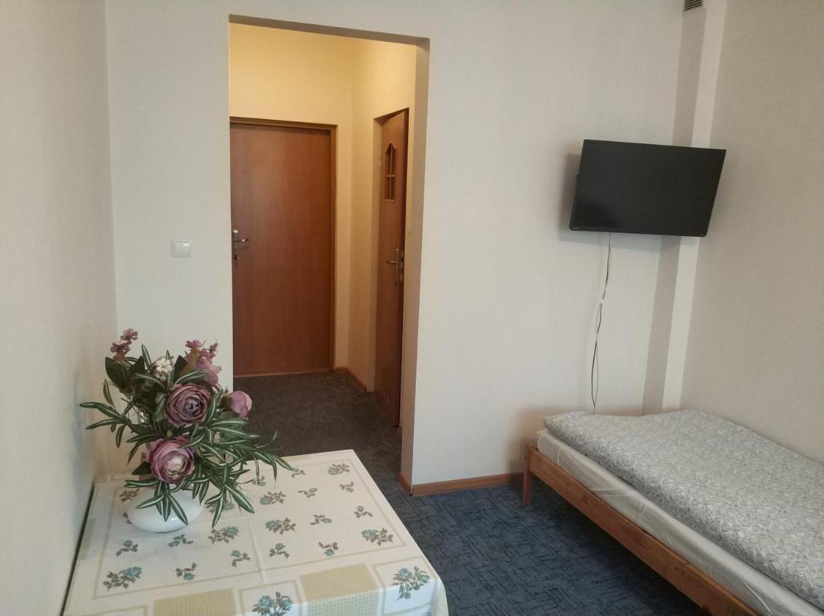 Hotel Mark Marki  Bagian luar foto