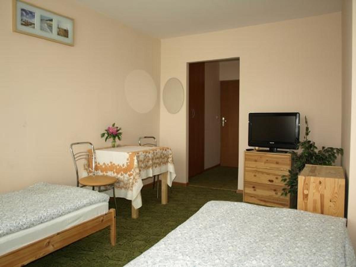 Hotel Mark Marki  Bagian luar foto